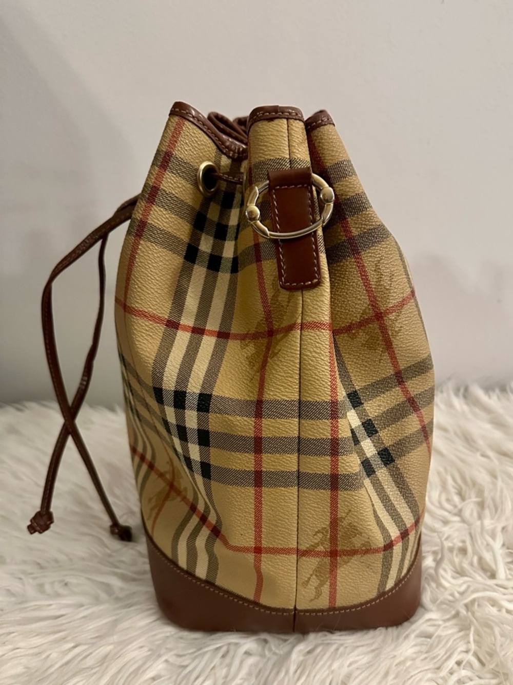 Burberry Beige Vintage Check Drawstring Hobo with Brown Leather Trim - Picture 3 of 11